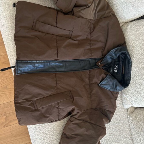 Zara brown jacket with black leather details like new, size M
