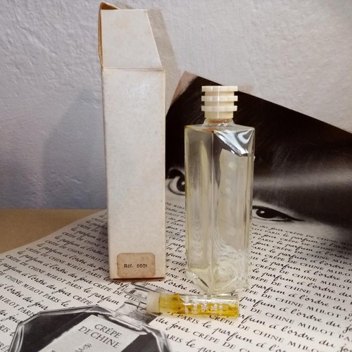 Vintage Crêpe de Chine Millot perfumes used, rare box included