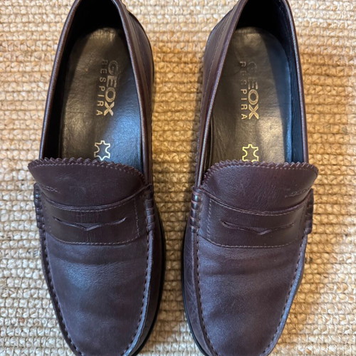 Geox burgundy moccasins used, size 40