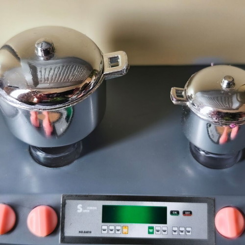 Kitchen set of 4 parts used