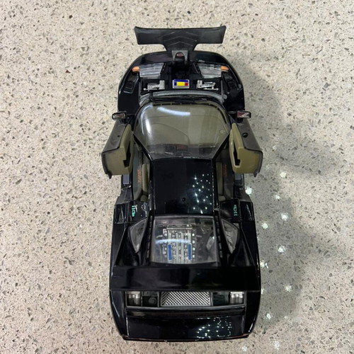 Bugatti EB110 toy car like new, 1/18 scale Bburago