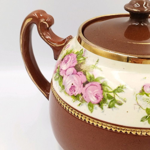 Ceramic teapot used, English style for tea