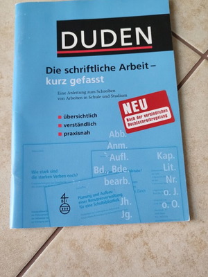 Duden Die schriftliche Arbeit book used, German language