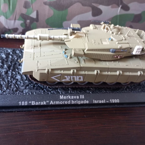 Merkava III 1:72 Die-Cast Military Tank Model by DeAgostini