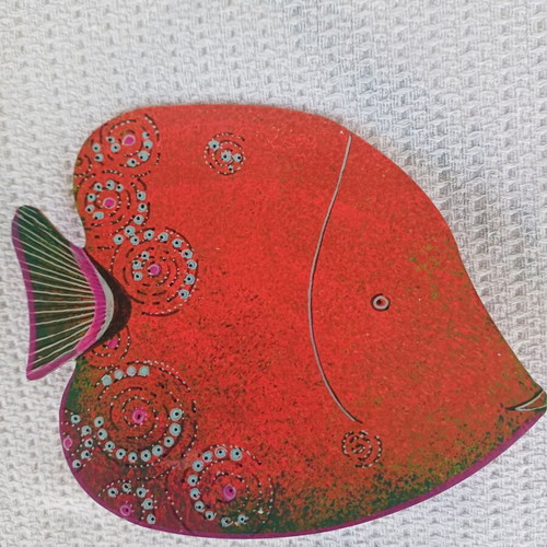 Decorative Fish painting on metal new, wooden base