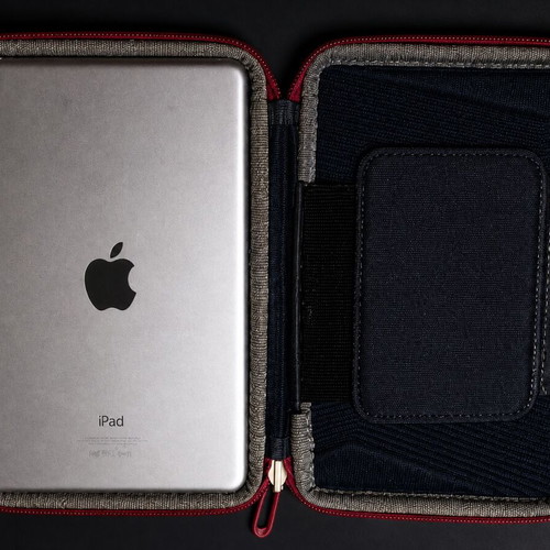 iPad mini 16GB used with charger and case