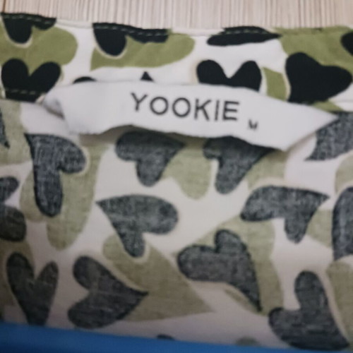 Yookie blouse with 3/4 sleeve, size M-L, black and green