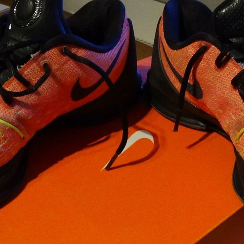 Nike KD 8 basketball shoes used, size 41, orange-black
