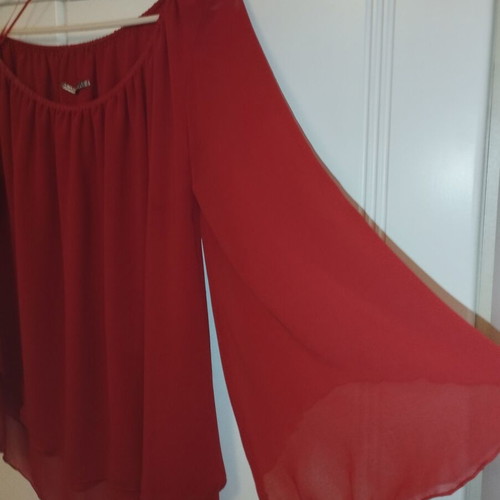 Ysatis blouse with one shoulder, transparent bell sleeve, like new, red, size 1 (M-L)
