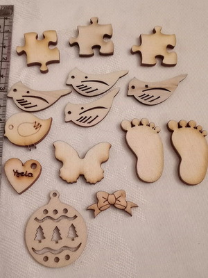 Wooden elements new, pack of 14 pieces