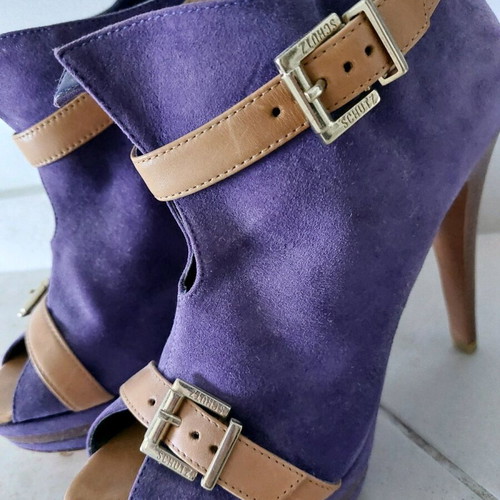 Schutz suede sandals size 39 like new, blue and purple
