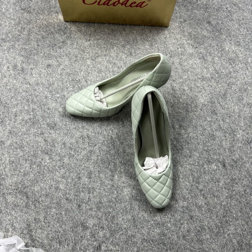 Ciaodea women's pumps EU36 mint green quilted stiletto with gold heel new