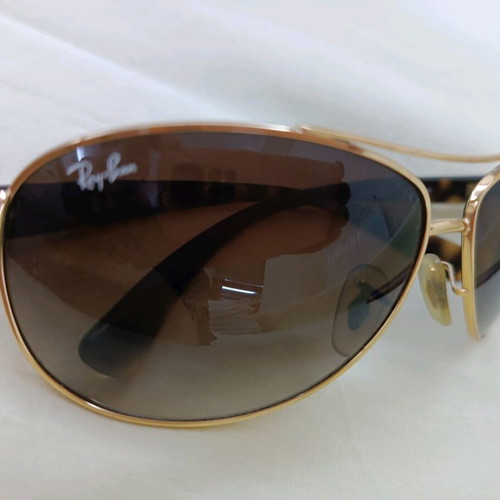 Ray Ban RB3386 sunglasses like new, unisex, brown gold
