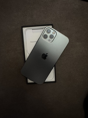 iPhone 12 Pro 128GB used, 80% battery, aftermarket screen
