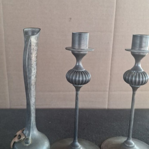 Silver-plated brass decorative items used