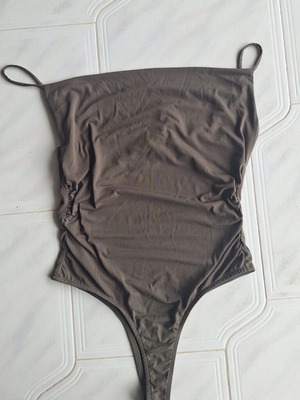 Bershka khaki elastic bodysuit with thin straps size M new