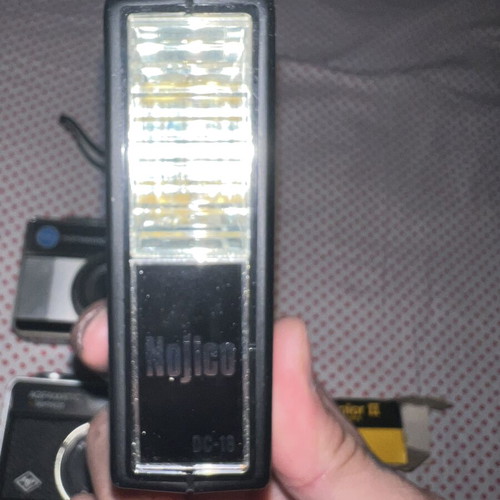 Afgamatic Instamatic Cameras like new, film and flash compatible