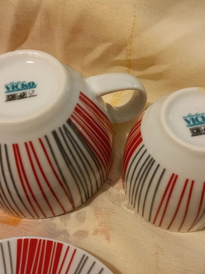 Coffee cup set small and large like new, 12 pieces