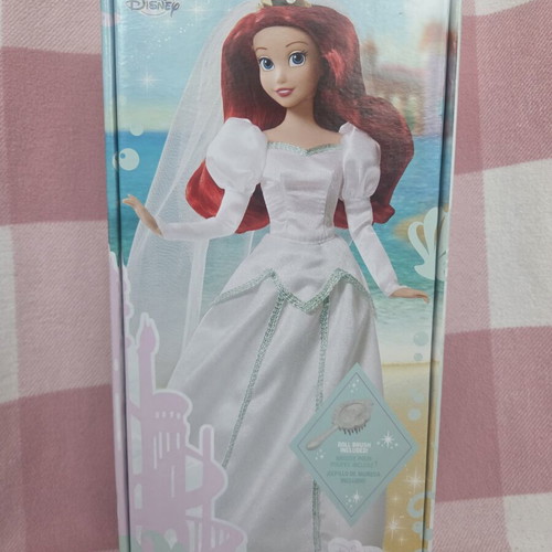 Disney Store Ariel Doll Set with Classic and Wedding Ariel