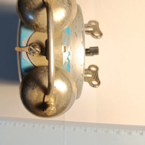 Aradora 4 jewels clock used, needs service