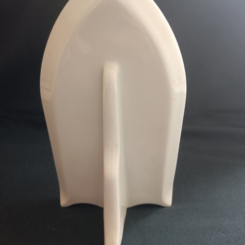 Religious crown-bavaria image of Virgin Mary like new, porcelain