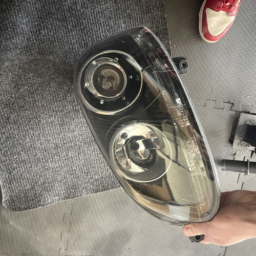 Golf 5 Driver Headlight black with projector like new