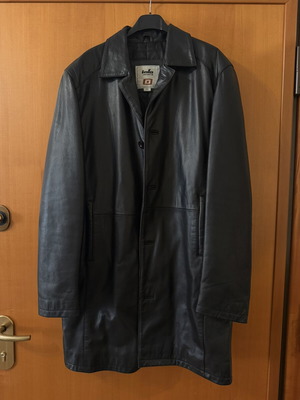 Leather coat black size L unisex, info jackets