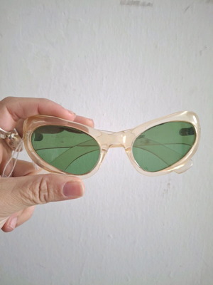 Samco Italy acetate sunglasses used, Space Age style