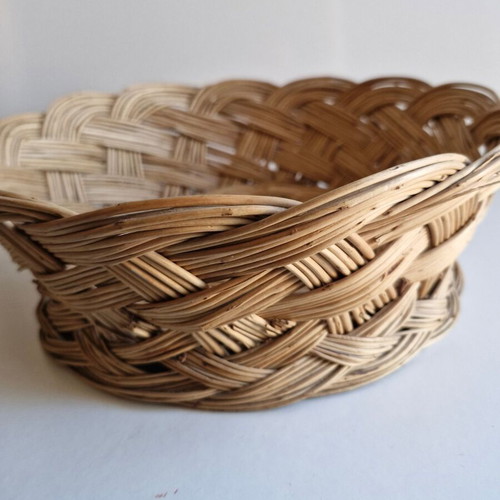 Church bread basket 27cm new