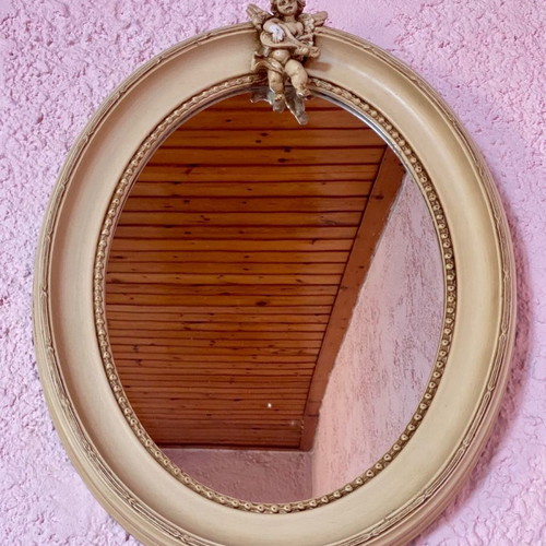 Vintage wooden trimar oval mirror like new