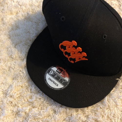 Monkey Shoulder collectible hat new