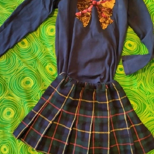Girls' clothes used, set of 17 pieces, ages 5-8, Benetton