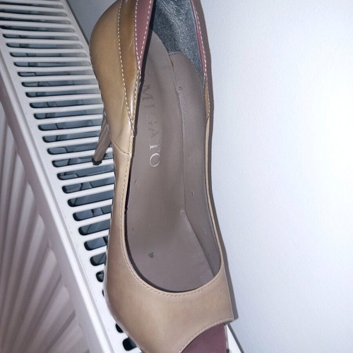 Migato pumps used in earthy tones size 38