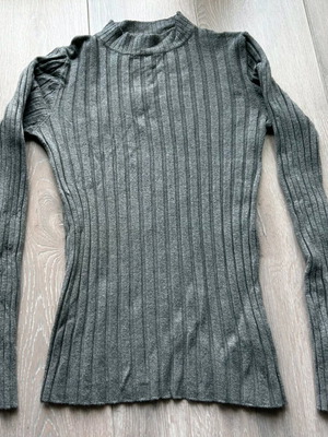 Women's top used, dark grey, Zivago, size M