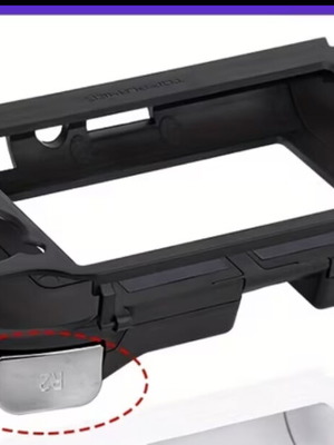 PS Vita 1000 Grip Case с бутони R2/L2 нова