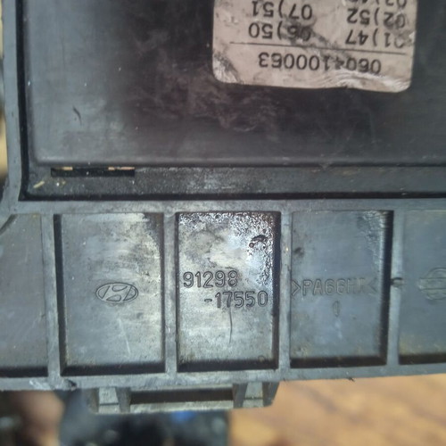 Hyundai BSM Control Unit 9129817550 used fuse box