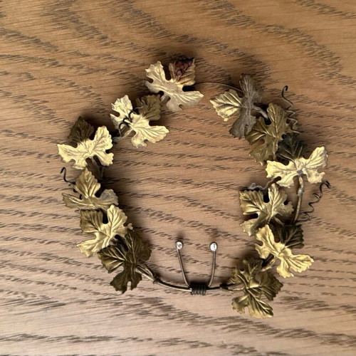 Bronze wreath like new