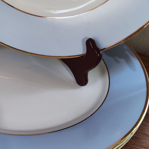 Royal Doulton porcelain dinner plates set of 6, gold rim, 25 cm