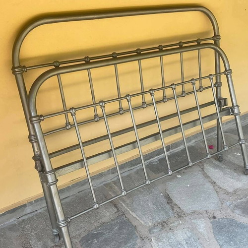 Antique iron bed frame like new, 1.20x1.90 m