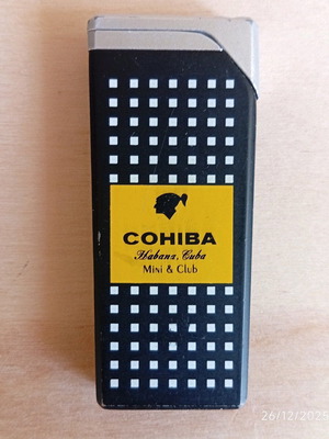 Cohiba Mini & Club metal lighter like new