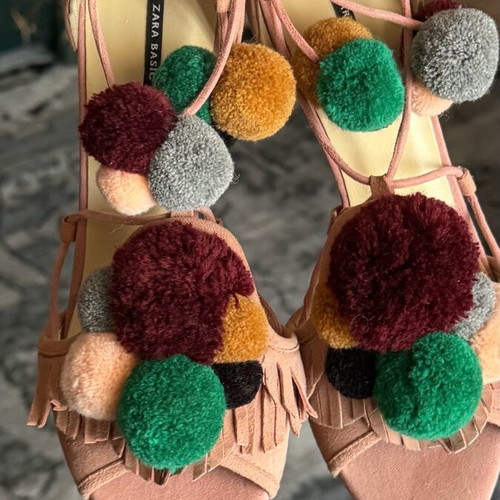 Zara sandals new size 39 beige multicolor 10 cm heel