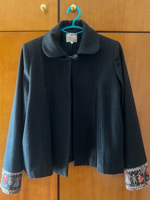 Karavan cropped jacket with folk cuffs, like new, black