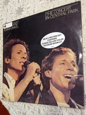 Simon & Garfunkel The Concert In Central Park double vinyl LP used, rock