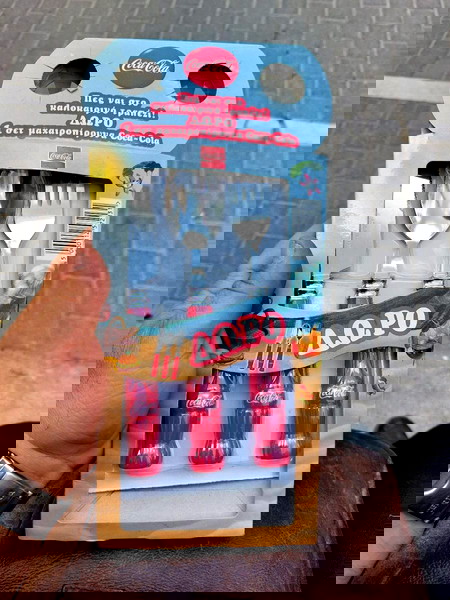 sillektika kalokerina Promo macheropirouna Coca Cola
