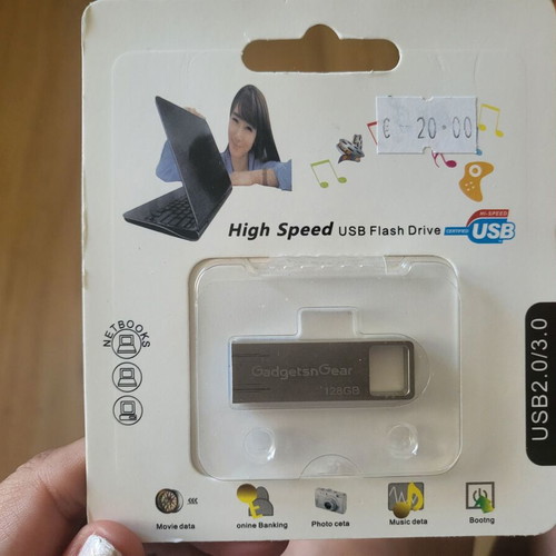 Memory stick 128 GB