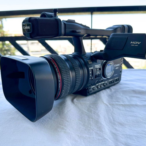 Canon XH A1E Professional HDV Camcorder like new