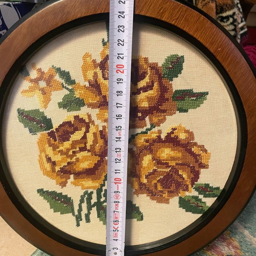 Embroidered frames like new