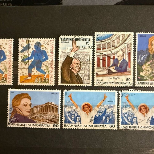 Greek stamp collection like new, 279 pieces