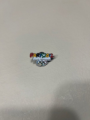 Paris 2012 pin used, ville candidate