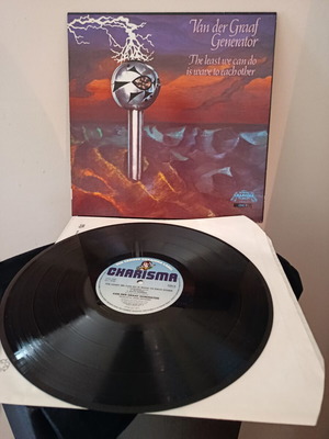 Van der Graaf Generator The Least We Can Do Is Wave to Each Other βινύλιο μεταχειρισμένο